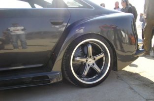  Audi A9 Quattro (9 фото)