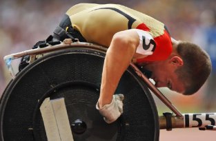 Трагедия на паралимпийских играх (6 фото)