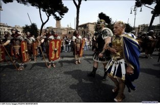 Парад в честь 2763-летия Рима (10 фото)