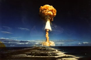Испытания ядерного оружия (35 фото)
