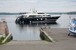 Яхта Патриарха (10 фото)