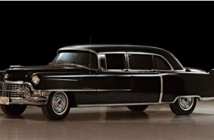 Фотосессия Cadillac Coupe Deville 1957 (20 фото)