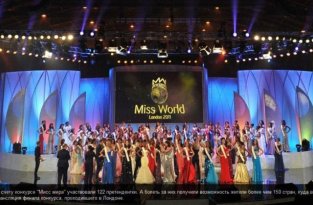Конкурсантки «Мисс мира-2011 в купальниках (49 фотографий)