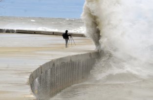12 самых незабываемых фото урагана Сэнди (13 фото)
