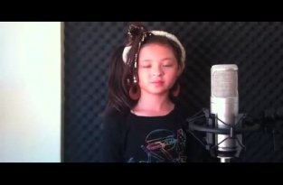 Маленькая девочка красиво исполнила кавер на Whitney Houston