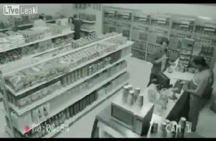 Необычное ограбление магазина