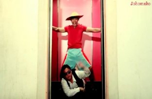 Gangnam Style в лифте повторяют пользователи из сети