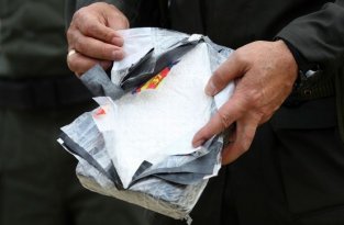 Полиция Колумбии изъяла 3,3 тонны кокаина на сумму более 90 млн долларов (6 фото)