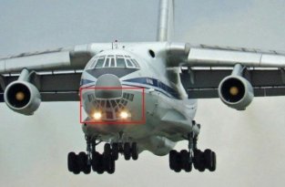 Взгляд на землю из кабины штурмана самолета Ил-76 (16 фото + видео)