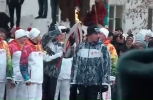 В Самаре сгорел олимпийский факел напрочь