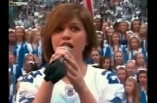 Авторы видео утверждают что Гимн США это русская народная песня