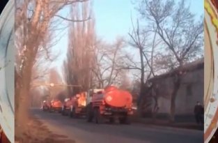 Голодным детям Донбасса привезли очередную партию гуманитарного бензина из России (15 февраля 2015)