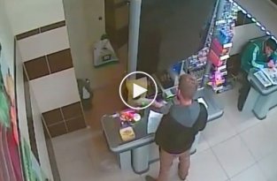 За избиение девушки в супермаркете, мужчину не посадили