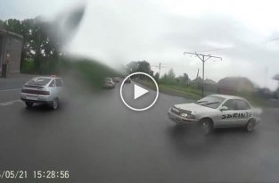 Авария с мотоциклистом в Прокорьевске