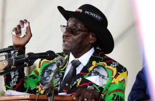Президент Зимбабве устроил вечеринку за 2 млн евро (5 фото)
