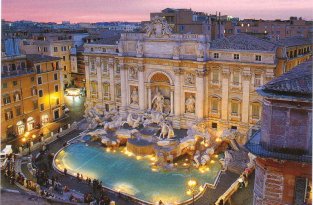 Туристы набросали в римский фонтан Треви 1,4 млн евро в 2016 году (4 фото)
