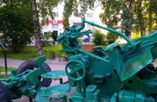 Пушка из сквера Победы Архангельска оказалась опасной (3 фото)