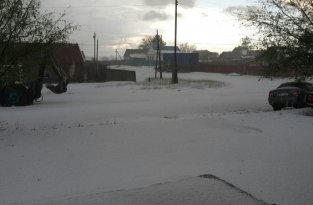 Снег и град в июле: жителей ЗКО шокировала внезапная зима (3 фото)
