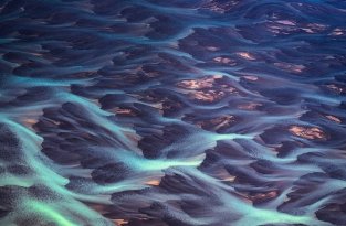От водопадов и дикой природы до северного сияния: завораживающая красота Исландии в объективе дрона (11 фото + 1 видео)