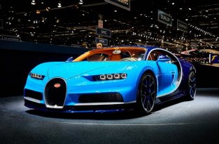 Россиянам запретили разъезжать на Bugatti (3 фото)