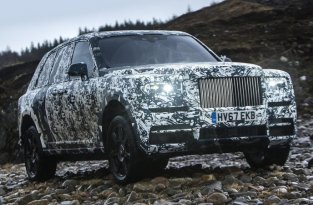 Король кроссоверов: Rolls-Royce выпустил самый дорогой внедорожник (9 фото)