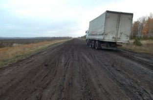 Тупиковые дороги, которые останавливают грузовики с отказавшими тормозами (5 фото)