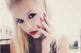 Габриэла Йирачкова (Лоло) - 18-летняя Барби из Чехии (10 фото)