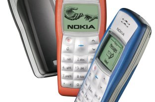 Самый продаваемый в мире мобильный телефон Nokia 1100 (4 фото)