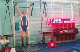 Россиянин Николай Каклимов подтянулся 4989 раз, установив новый рекорд мира (3 фото)
