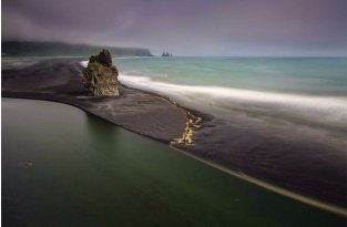 Черные пески Исландии (4 фото)