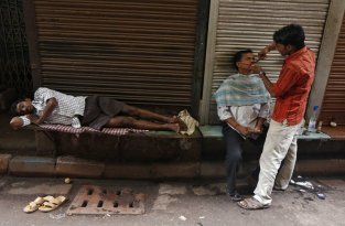 Кадры повседневной жизни в Индии (30 фото)