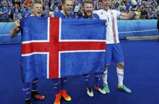 Реакция исландского комментатора на первый в истории выход их сборной в плей-офф Чемпионата Европы по футболу (3 фото + 2 видео)