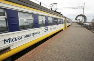 Киев ввел единый электронный билет для проезда на электричке, в трамваях и автобусах