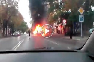 В Одессе сгорела маршрутка