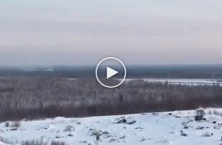 Посадка Ту-154 с горящим двигателем в Якутии