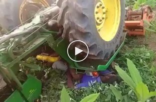 Неудачная поездка на тракторе