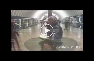Пьяный сотрудник питерского метро задержал пассажира, приняв его за террориста