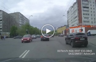 В Мурманске погиб водитель, устроивший ДТП с автобусом