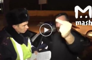 Пьяный водитель и сотрудники ДПС в Кирове