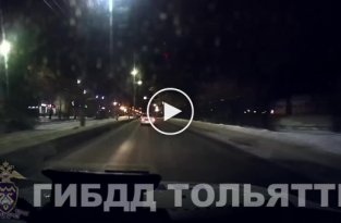 Погоня за пьяным 18-летним угонщиком в Тольятти
