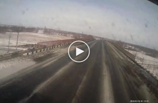 Под Челябинском в ДТП с грузовиком погибли два человека