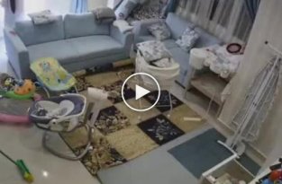 Горничная успела вытащить ребенка из кроватки за несколько секунд до обрушения потолка
