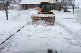 Как в Канаде чистят дороги от снега