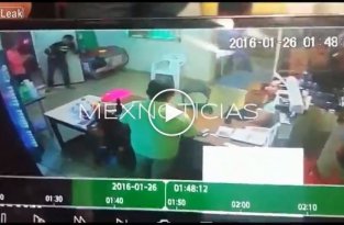 Тройное убийство в Мексике (жесть)