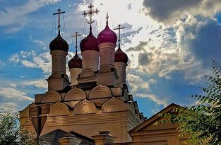 В Москве прошел молебен о спасении от коронавируса