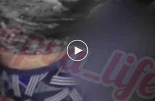 Видео предполагаемого контакта полицейских и несовершеннолетней волейболистки в Анапе