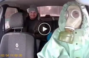 Омские таксисты готовятся к эпидемии коронавируса