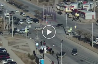 В Красноярске перевернулась машина скорой помощи пострадал двухлетний ребенок