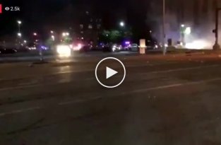 Четверо полицейских были ранены во время стрельбы в Сент-Луисе