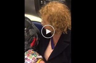 Женщина устроила скандал в метро и грозилась расправой из-за просьбы надеть маску
